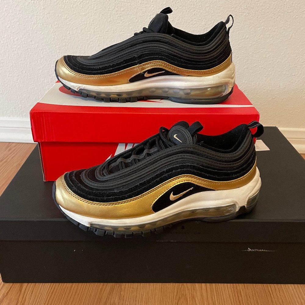 COPY - Nike Air Max 97 GS “Black Metallic Gold” 5.5M/ 5.5Y/ 7W 921522-014